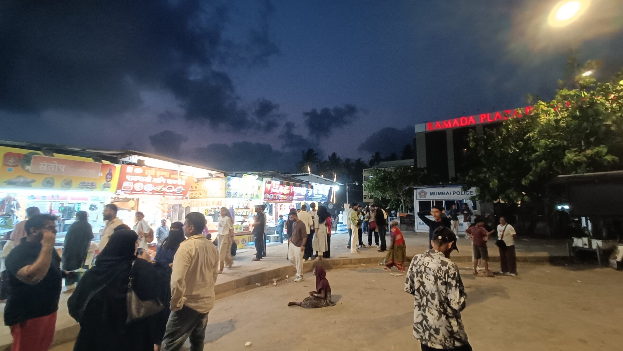 Beach Stand and the food place 