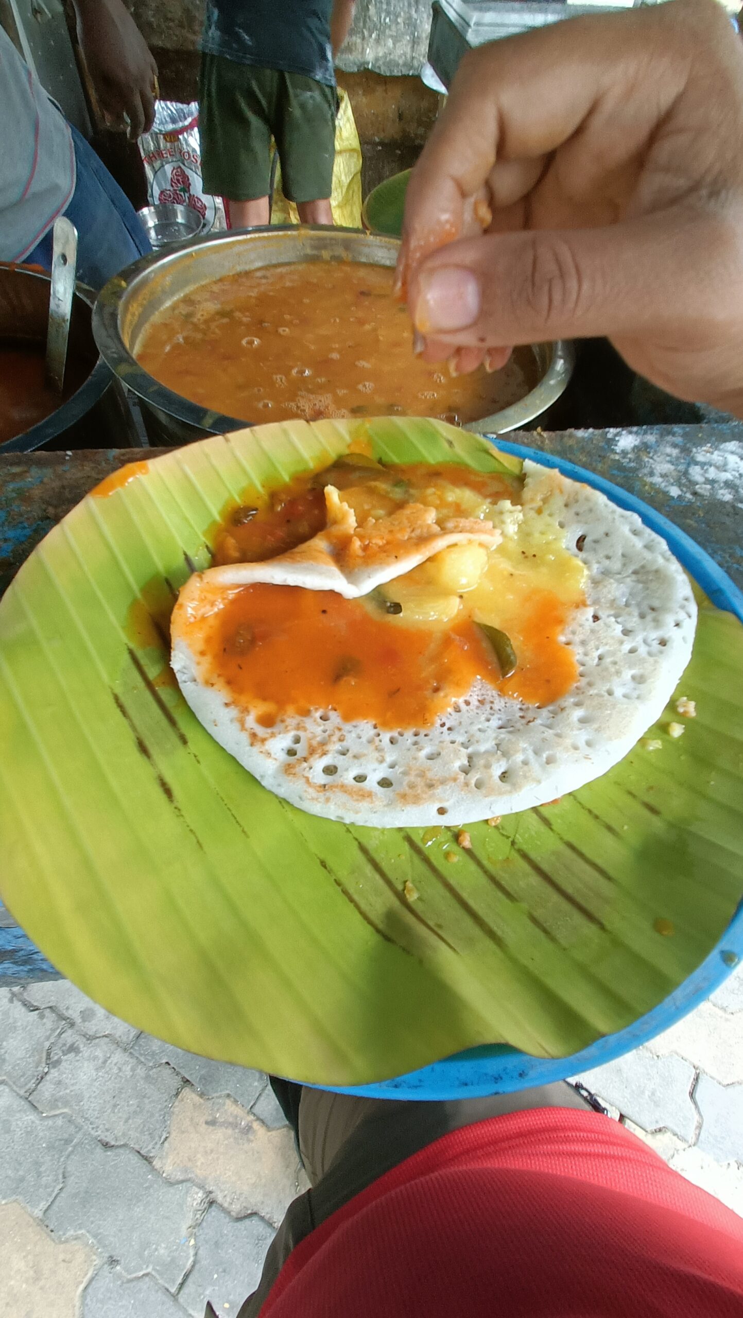 MK eating dosa for breakfast 