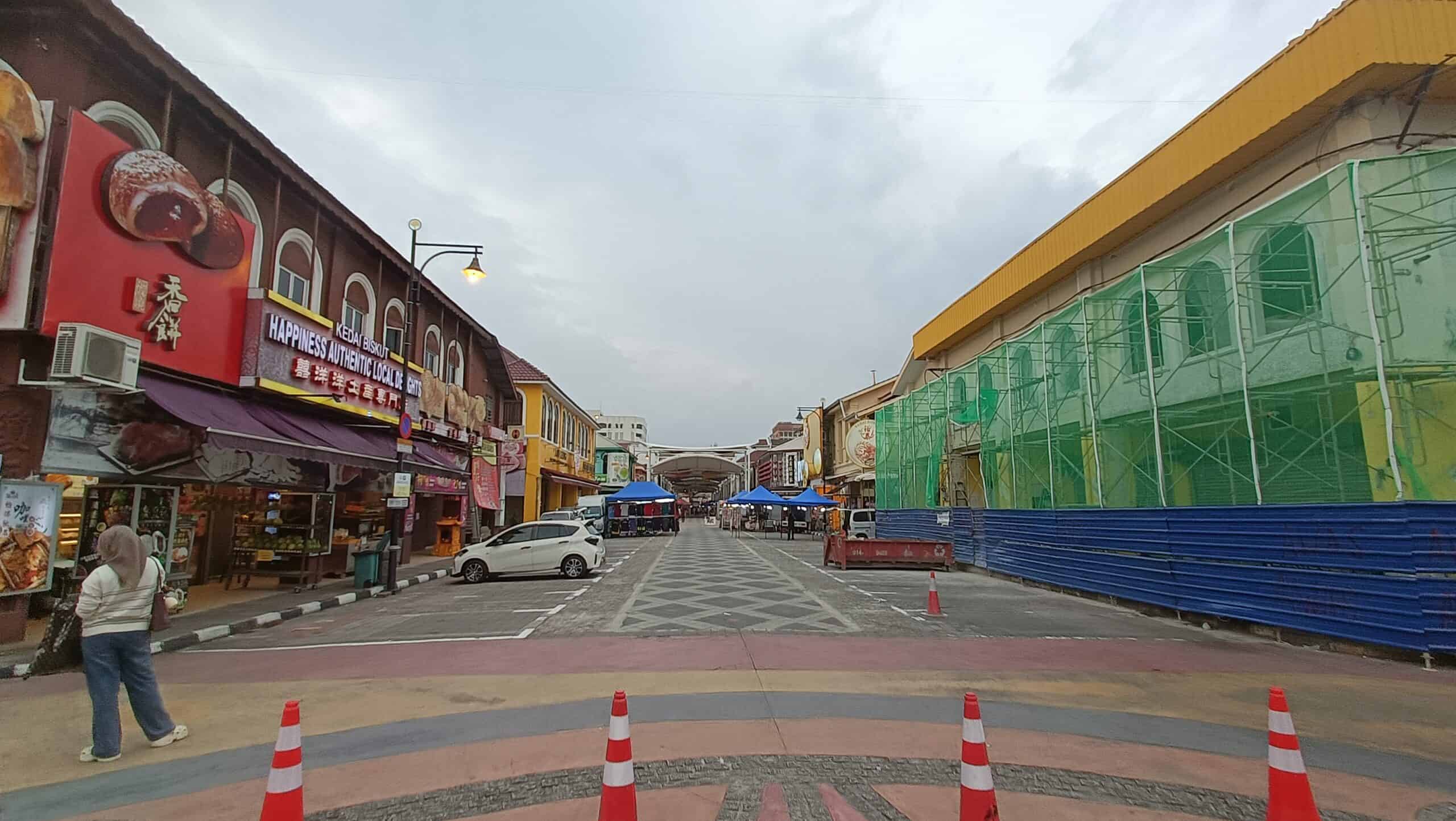 Street view of the on Kee Chicken rice shop