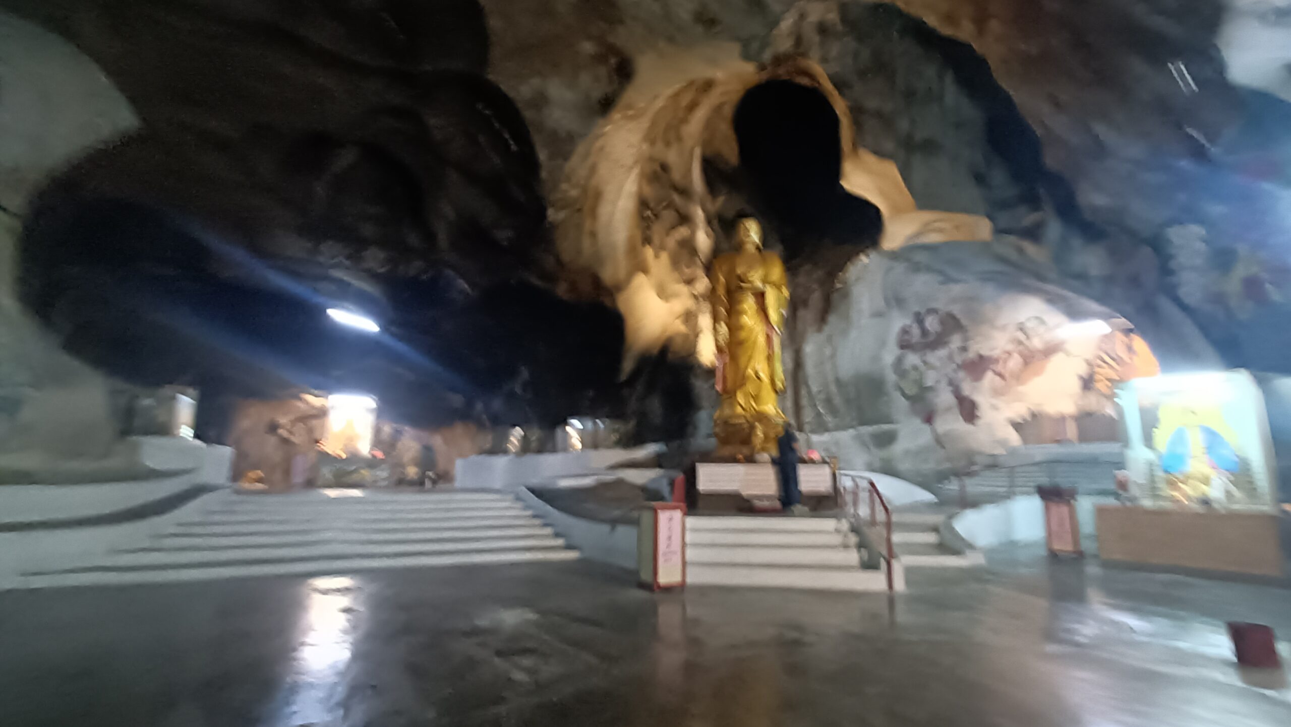 Close up view of rock formations inside Perak Tong Cave Temple in Ipoh